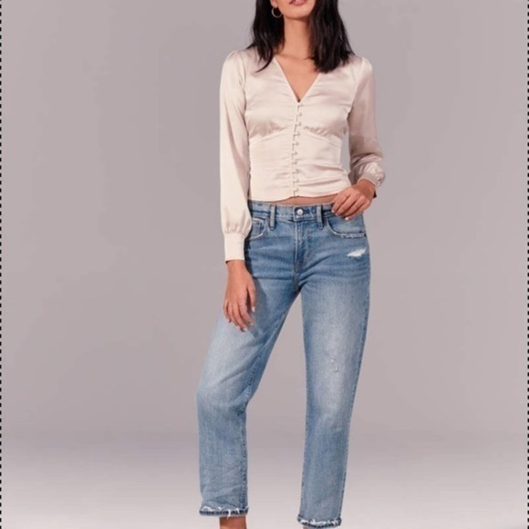Abercrombie & Fitch Denim - Mid Rise Boyfriend Jeans